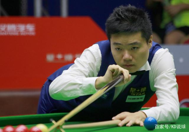 每年吸引了 每年吸引了