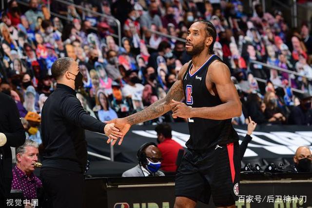 教练团队的 教练团队的