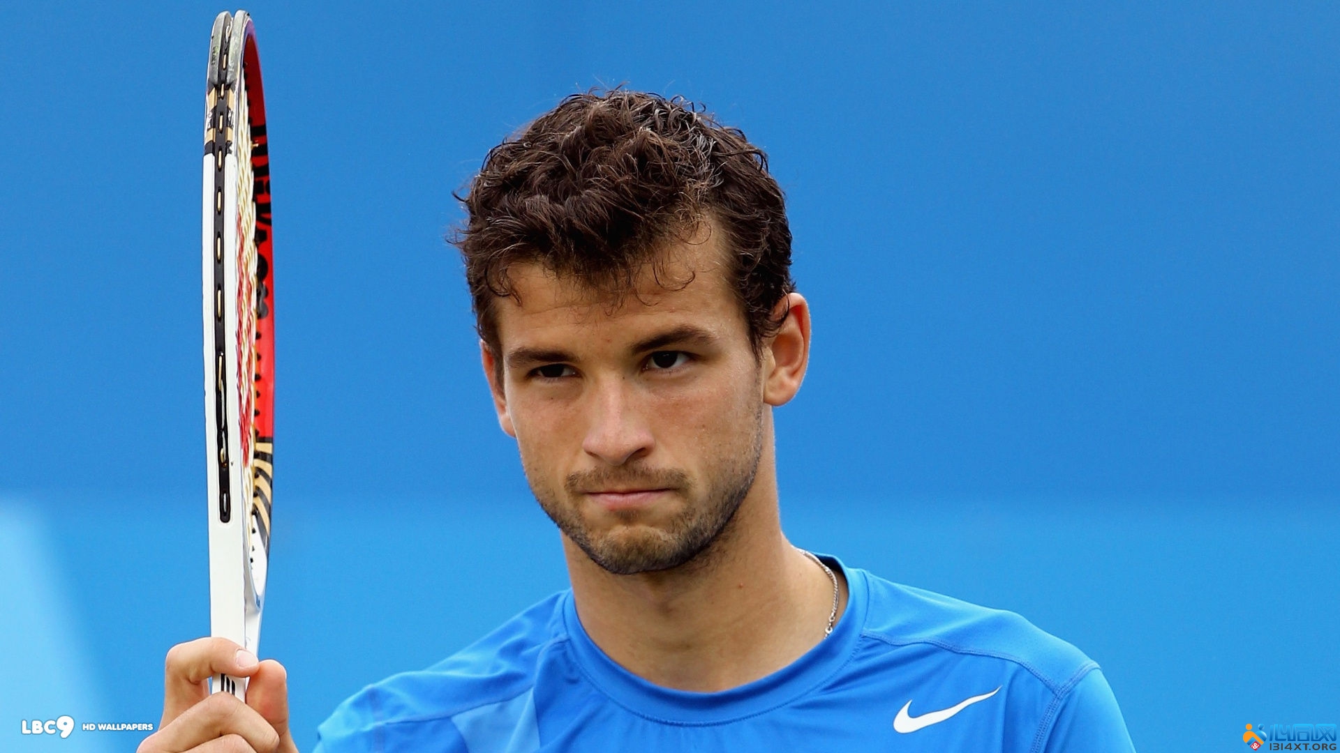 其实背后有 其实背后有