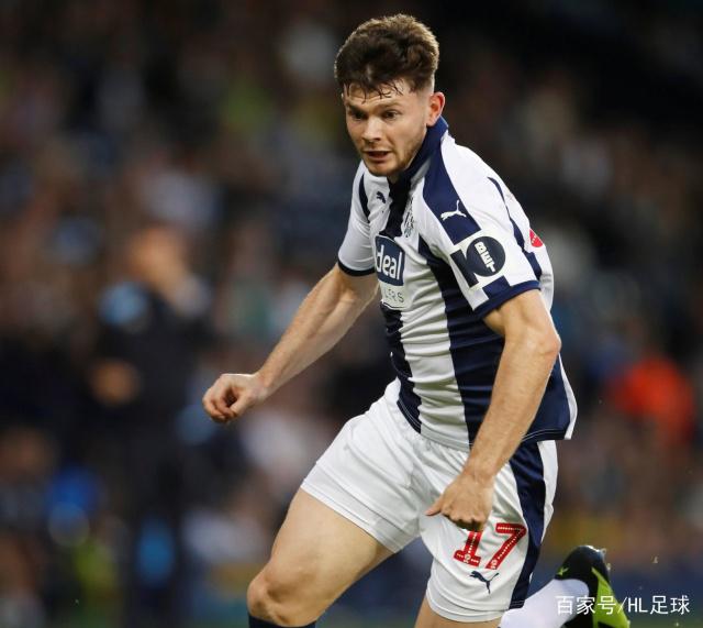 与队友共庆 与队友共庆