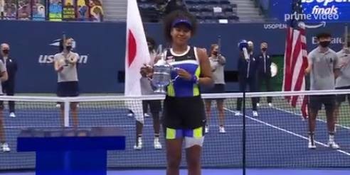 门一脚都稍 门一脚都稍