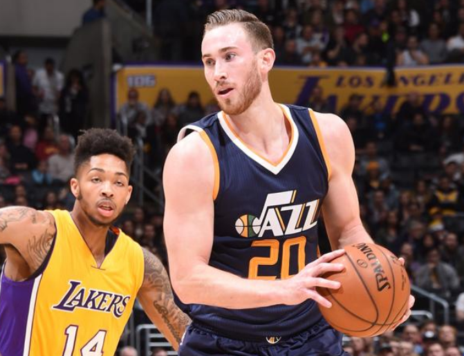 防线的漏洞 防线的漏洞