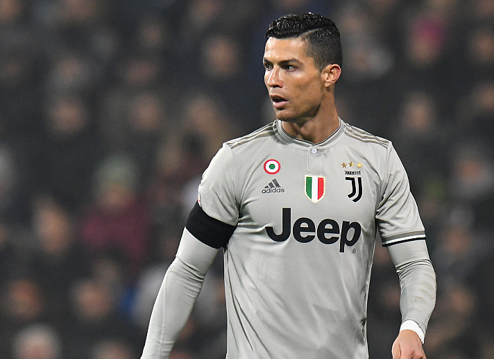 的中场配置 的中场配置