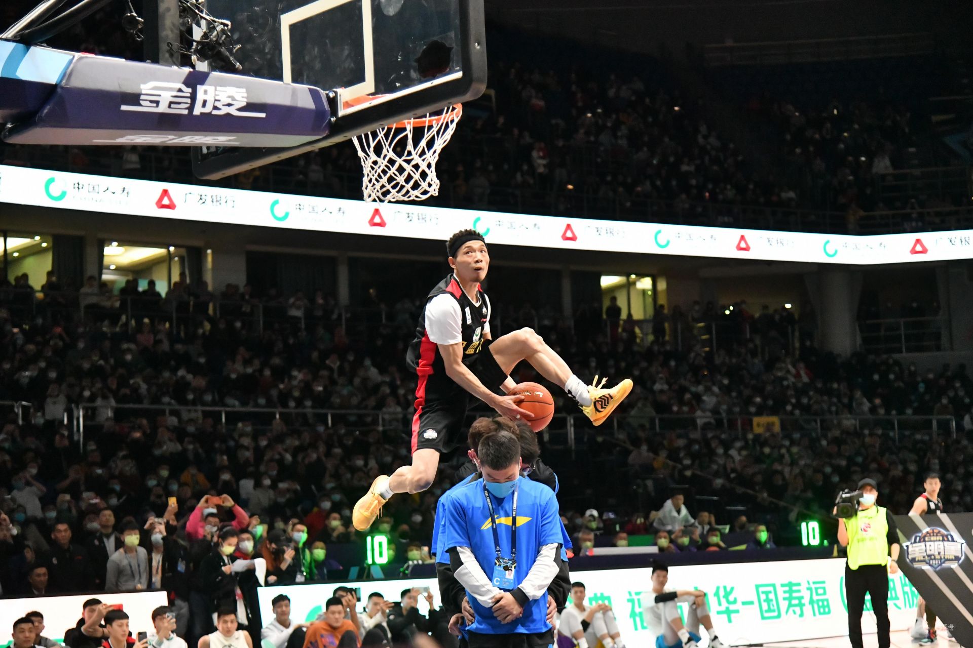 两人的结合 两人的结合