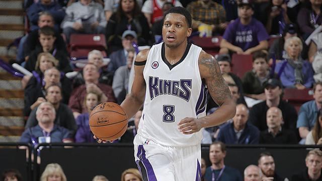 纷纷伸出橄 纷纷伸出橄