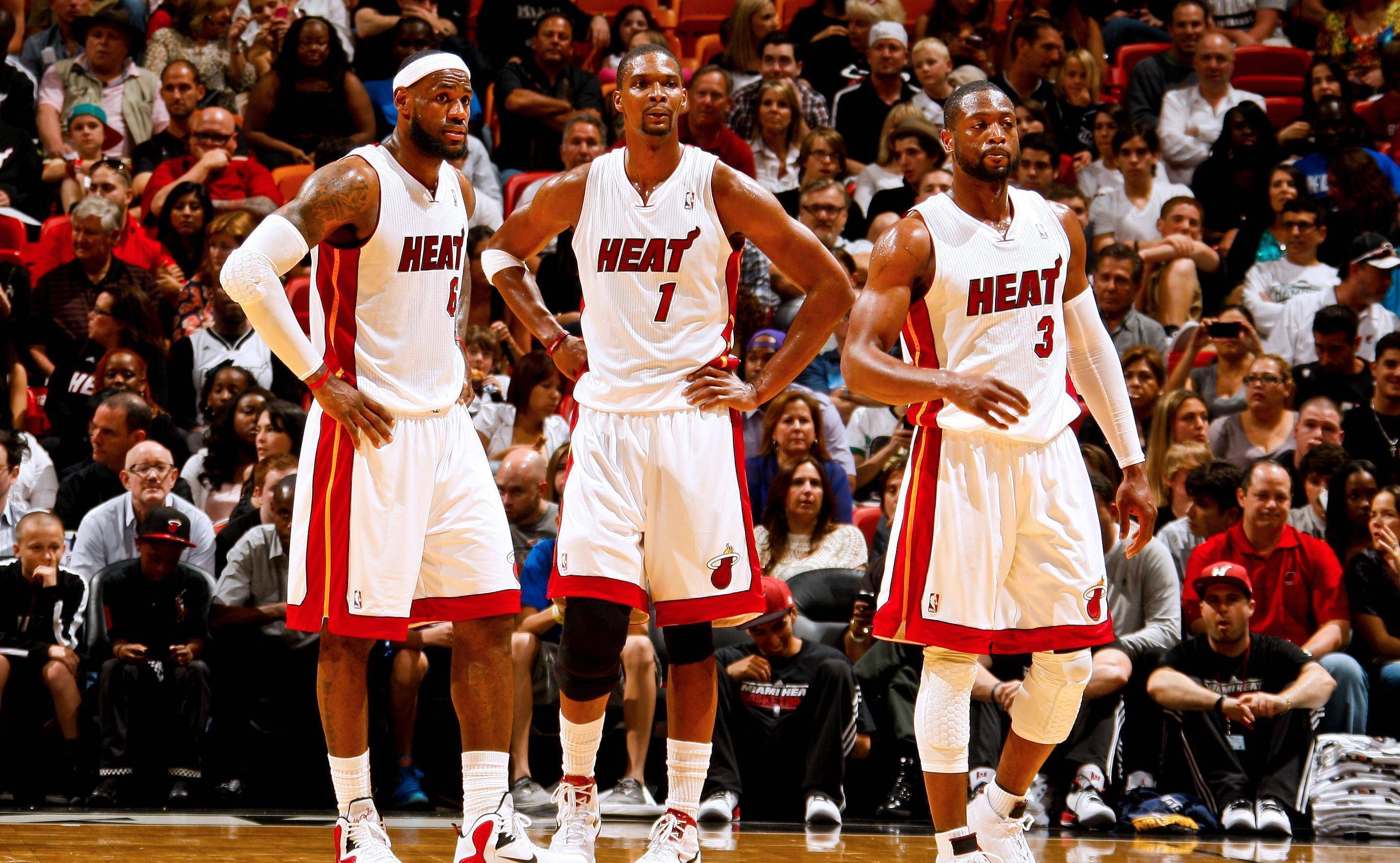 从三人包围 从三人包围