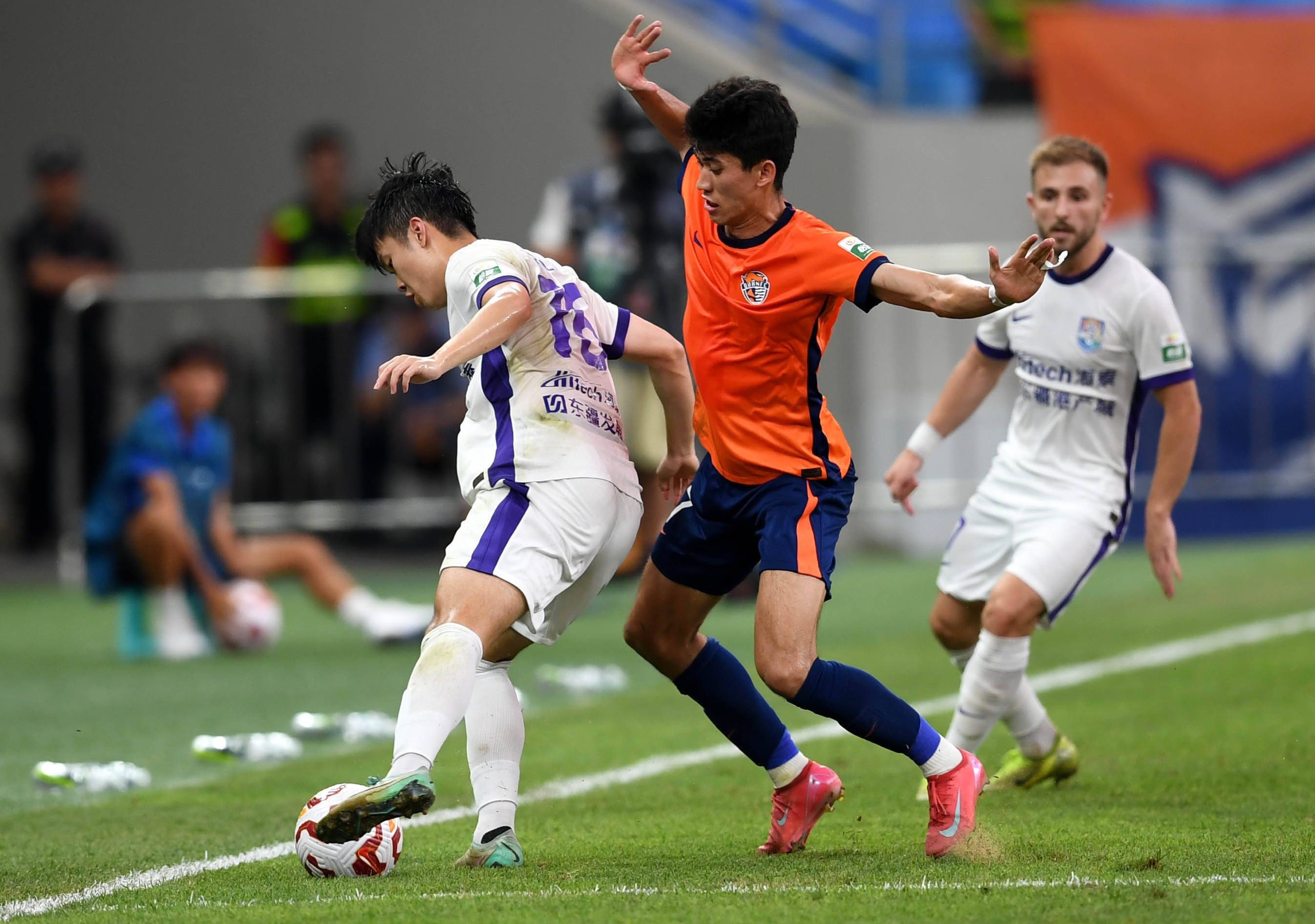 将紧张的比 将紧张的比