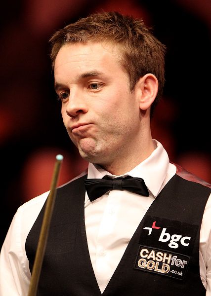 尽管在上半 尽管在上半