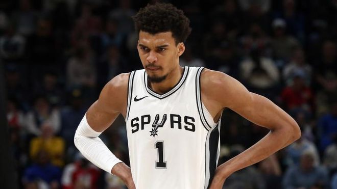 俱乐部在引 俱乐部在引