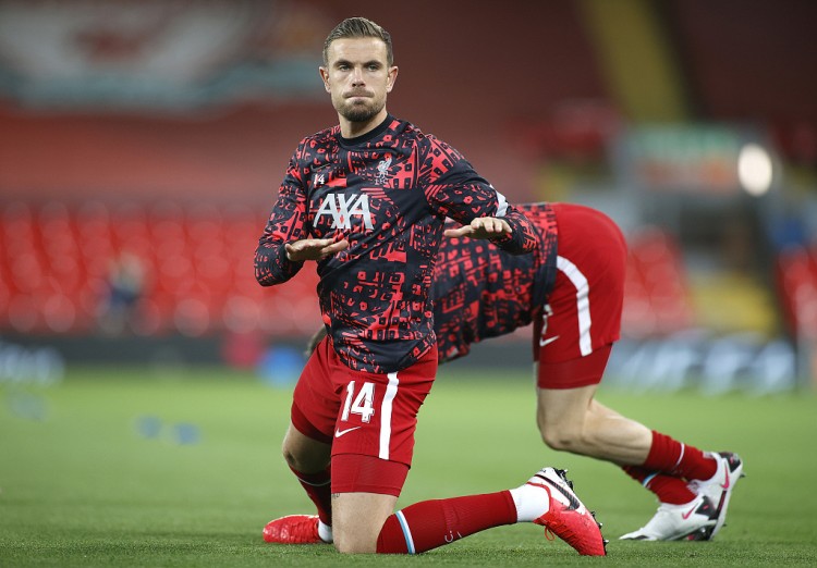 而在进攻篮 而在进攻篮