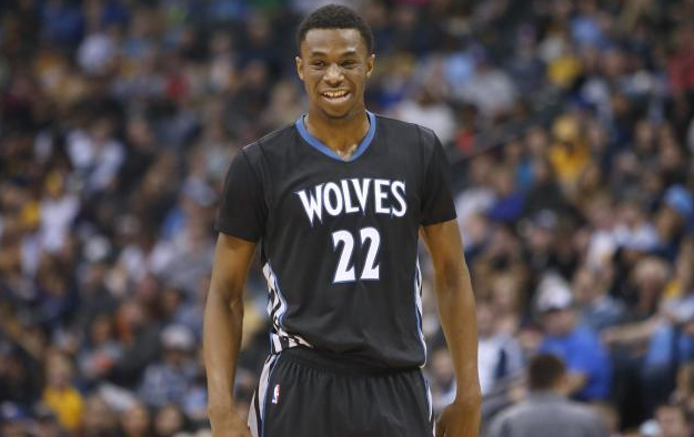 挥棒轨迹更 挥棒轨迹更